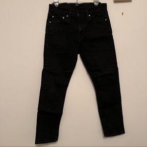 Black Levi’s 510 Jeans